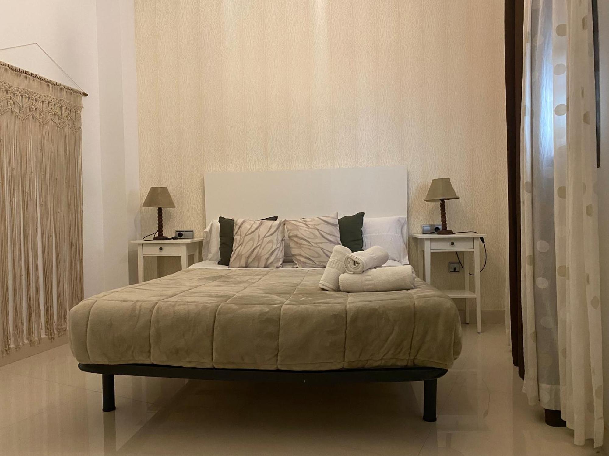 Taracea Suites Plaza Nueva Granada Luaran gambar